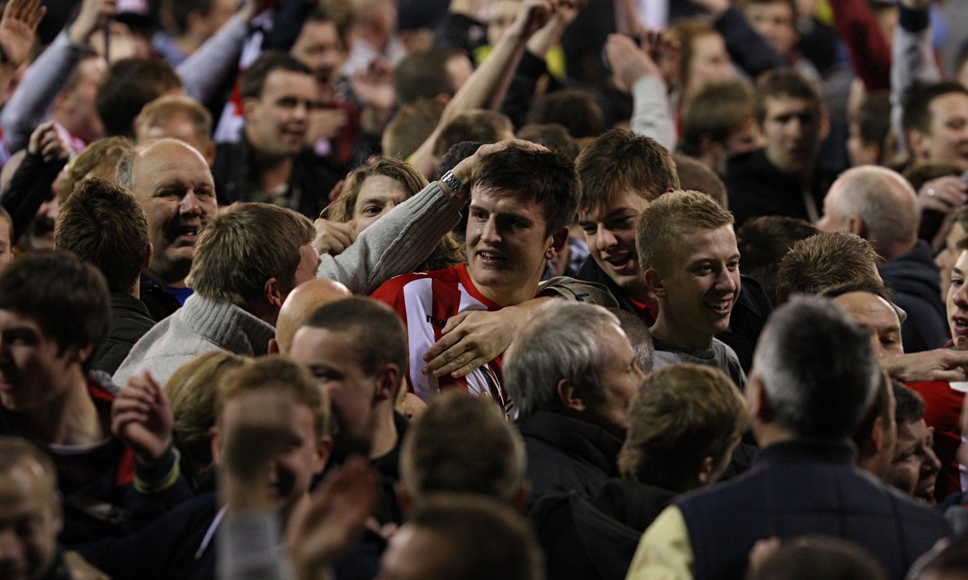 体育队给予 体育队给予